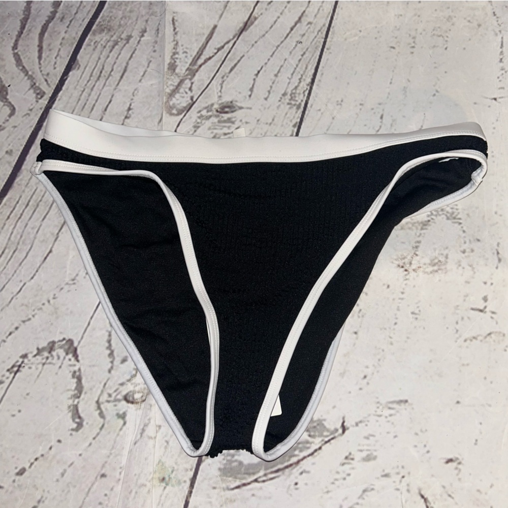 NWT Black and White Bikini Bottoms